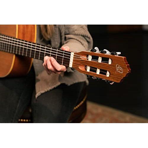 Ortega Guitars 6 String Family Series 7/8 Size Nylon Classical Guitar w/Bag, Right, Cedar Top-Natural-Satin, (R122-7/8)