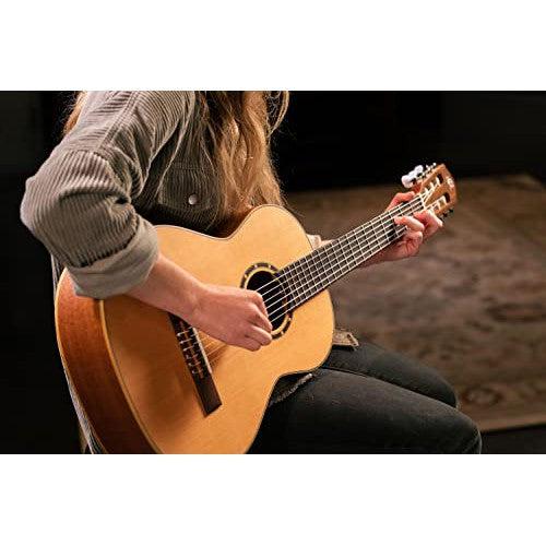 Ortega Guitars 6 String Family Series 3/4 Size Nylon Classical Guitar w/Bag, Right, Cedar Top-Natural-Satin, (R122-3/4)